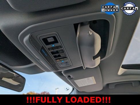 Used 2023 Ford Explorer XLT w/ Equipment Group 202A image 18