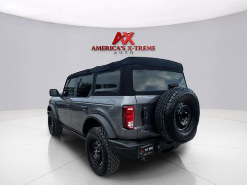 Used 2023 Ford Bronco Black Diamond image 3