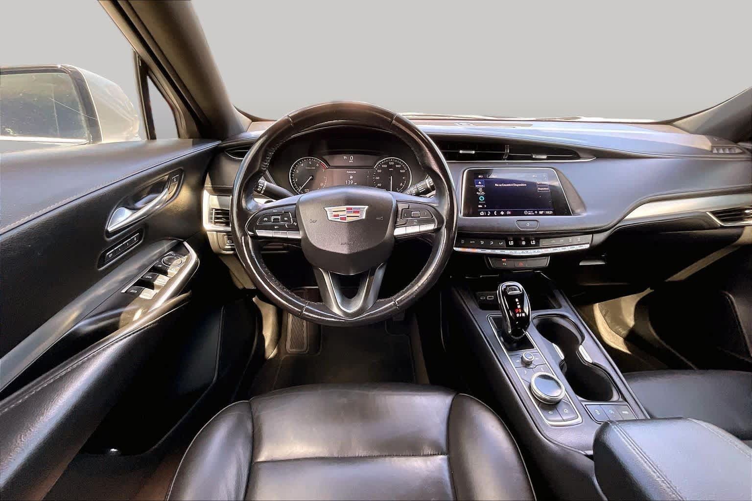 Used 2022 Cadillac XT4 Premium Luxury w/ Safety Alert Package AWD/4WD image 6