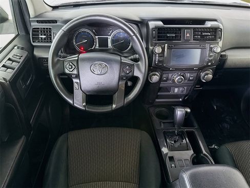Used 2015 Toyota 4Runner Trail image 3