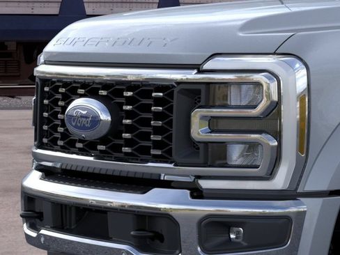 New 2026 Ford F450 Lariat w/ Lariat Ultimate Package AWD/4WD image 17