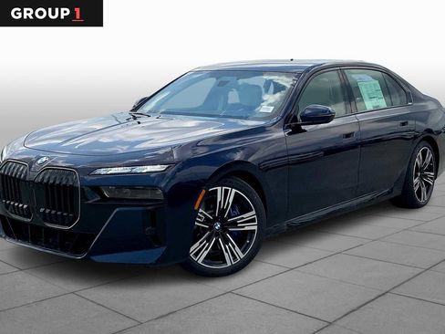 New 2025 BMW 760i xDrive w/ Executive Package image 1