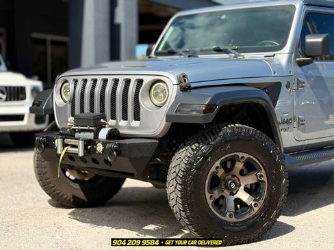 Used 2018 Jeep Wrangler Unlimited Sport S AWD/4WD image 2