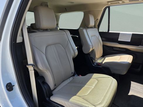 Used 2022 Ford Expedition Limited AWD/4WD image 20