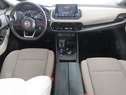 Used 2021 Nissan Rogue SV FWD image 38