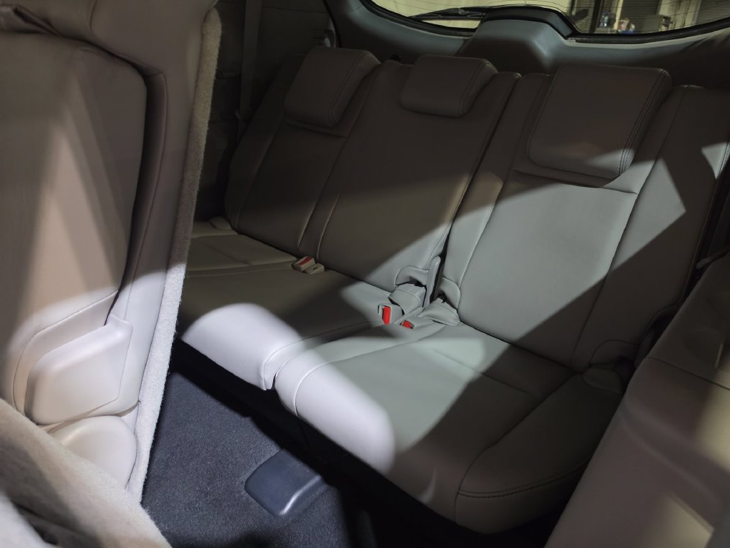 Used 2015 Toyota Highlander XLE AWD/4WD image 26