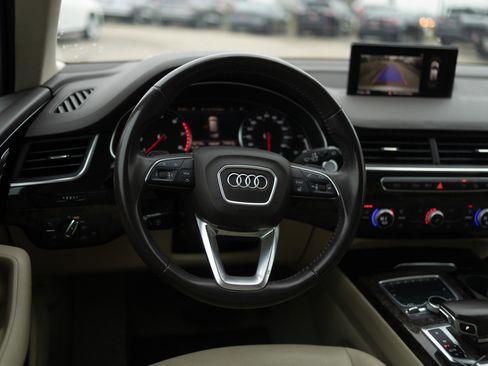 Used 2019 Audi Q7 3.0T Premium image 30