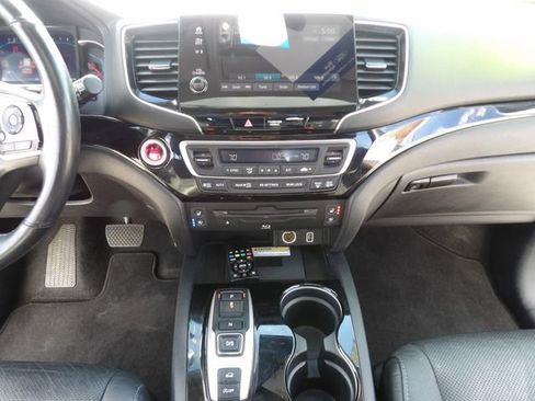 Used 2020 Honda Pilot Elite image 15