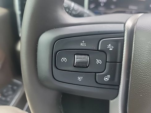 Used 2025 GMC Sierra 2500 Denali w/ Technology Package AWD/4WD image 36