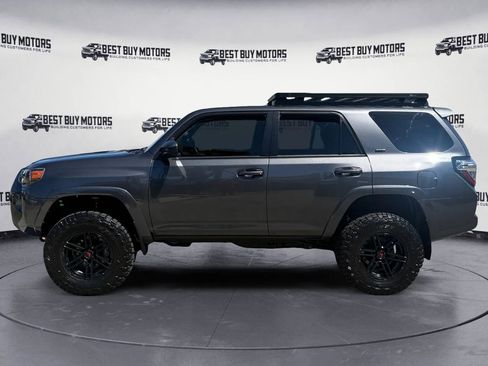 Used 2020 Toyota 4Runner SR5 image 6