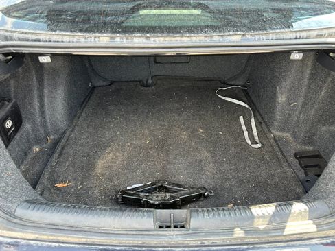 Used 2017 Volkswagen Jetta GLI FWD image 18