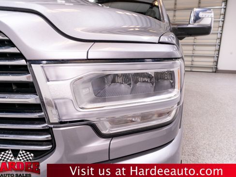 Used 2024 RAM 2500 Laramie w/ Sport Appearance Package AWD/4WD image 8