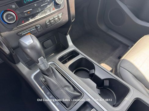 Used 2018 Ford Escape Titanium w/ Ford Safe & Smart Package AWD/4WD image 37