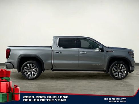 New 2025 GMC Sierra 1500 Denali image 9