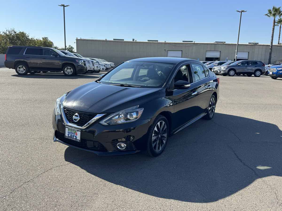 Used 2019 Nissan Sentra SR FWD image 5