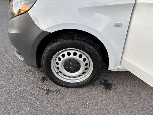 Used 2023 Mercedes-Benz Metris Cargo image 10