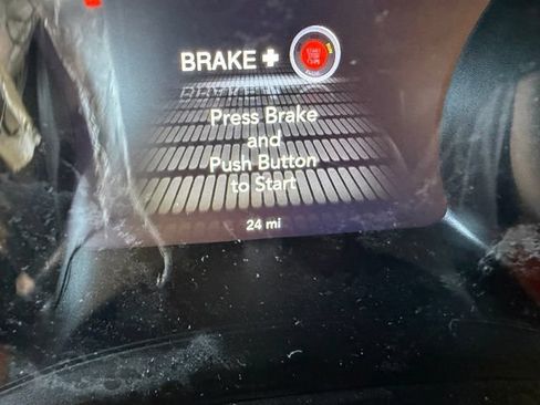 Used 2023 Dodge Challenger SRT Hellcat Redeye RWD image 3
