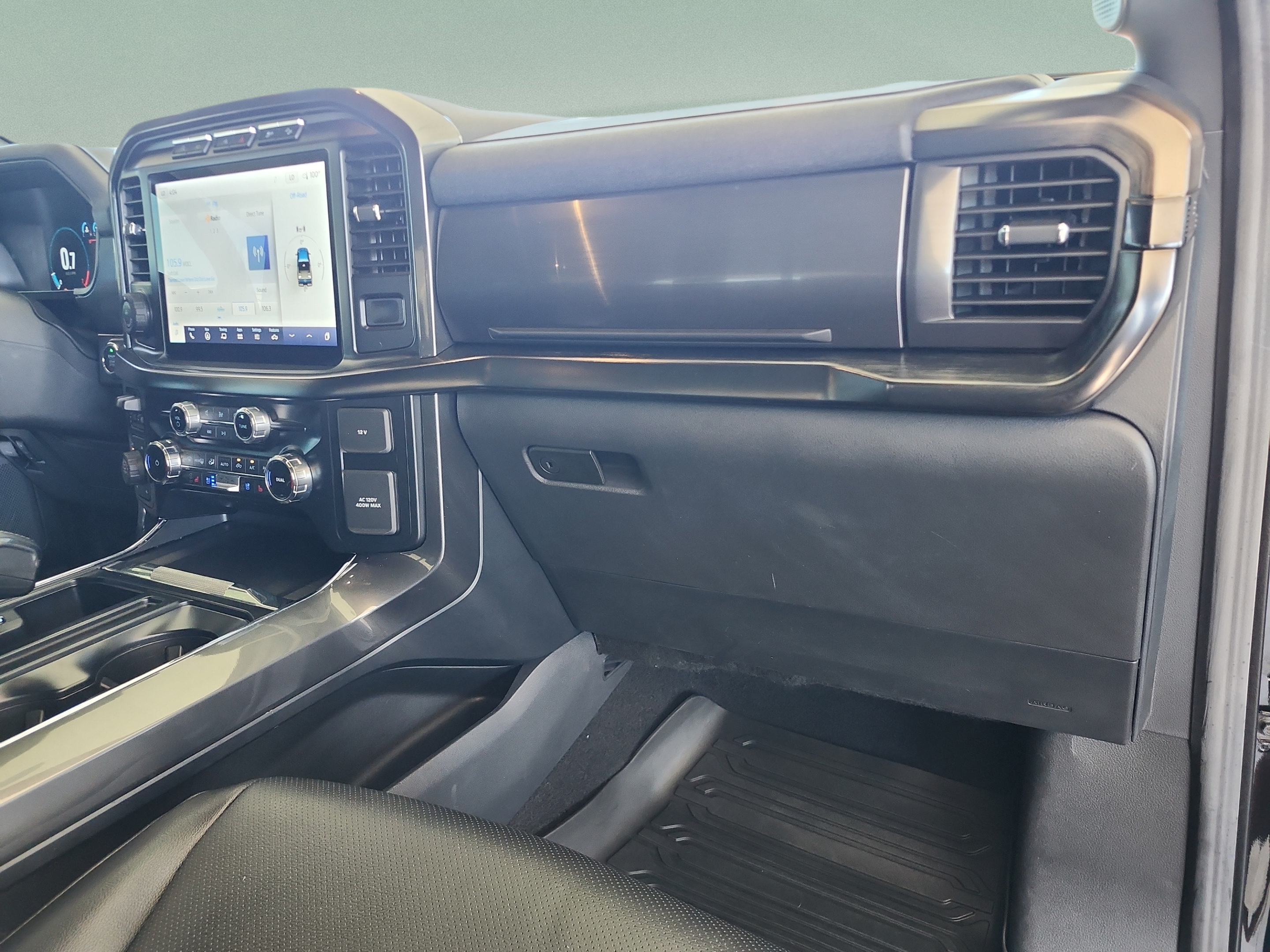 Certified 2023 Ford F150 Lariat w/ Equipment Group 502A High AWD/4WD image 19