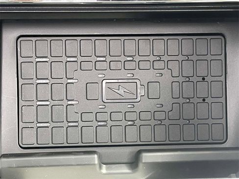 New 2025 Ford F150 Lariat w/ Equipment Group 502A High image 27