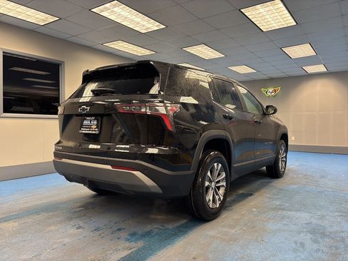 New 2026 Chevrolet Equinox LT w/ Convenience Package II image 3