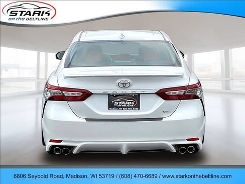 Used 2019 Toyota Camry XSE FWD image 5