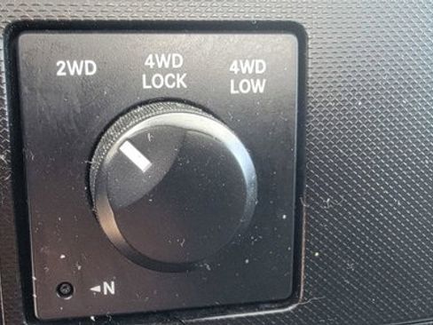 Used 2007 Dodge Ram 1500 Truck ST image 25