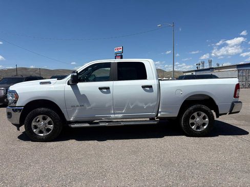 Used 2024 RAM 2500 Big Horn AWD/4WD image 6