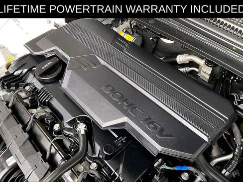 Used 2025 Hyundai Elantra Sport image 38