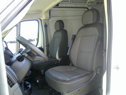 Used 2022 RAM ProMaster 2500 image 43