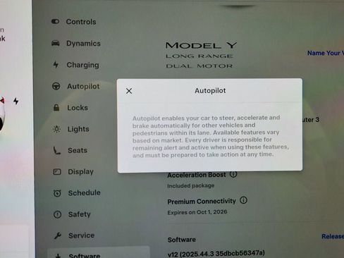 Used 2020 Tesla Model Y Long Range image 17