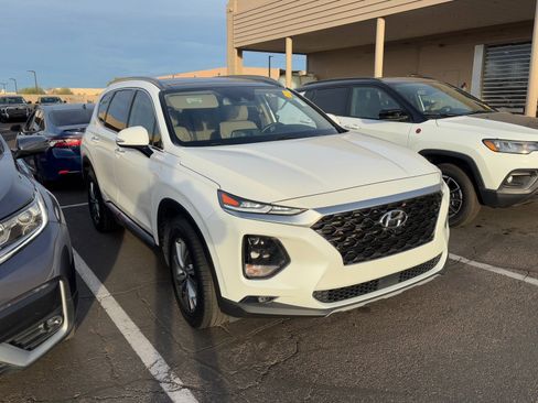 Used 2019 Hyundai Santa Fe FWD image 5
