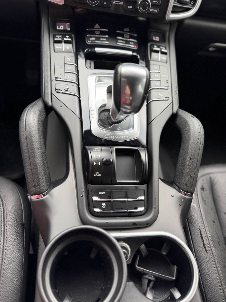 Used 2015 Porsche Cayenne Diesel AWD/4WD image 36