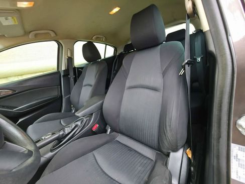 Used 2015 MAZDA MAZDA3 i Sport FWD image 9