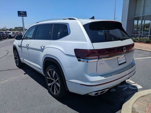 Certified 2026 Volkswagen Atlas SEL Premium R-Line AWD/4WD image 7