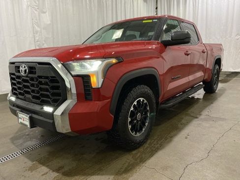 Used 2023 Toyota Tundra SR5 w/ TRD Off-Road Package image 24