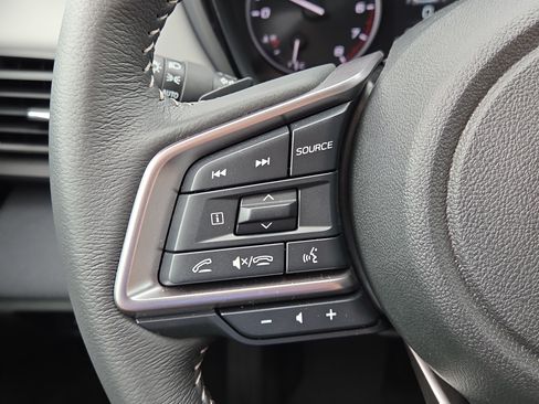 Certified 2025 Subaru Outback Premium AWD/4WD image 19