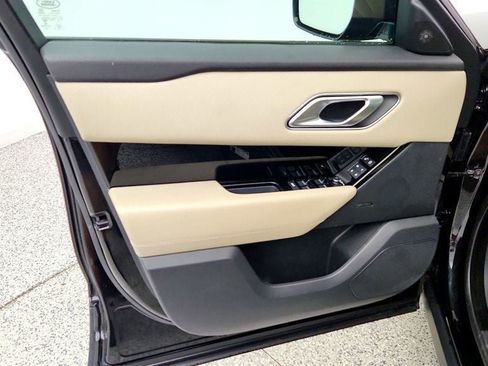 Used 2020 Land Rover Range Rover Velar S AWD/4WD image 11