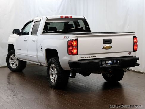 Used 2017 Chevrolet Silverado 1500 LT w/ All Star Edition AWD/4WD image 9
