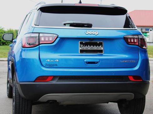 Used 2024 Jeep Compass Limited AWD/4WD image 4