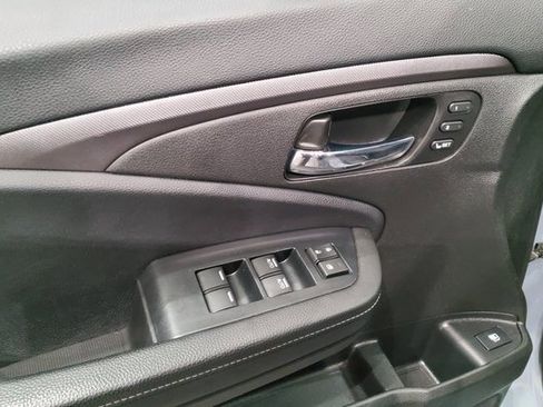 Used 2022 Honda Ridgeline RTL-E image 41