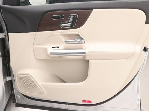 Certified 2023 Mercedes-Benz GLA 250 image 24