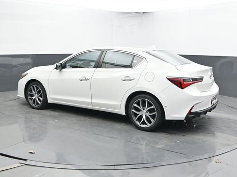 Used 2020 Acura ILX FWD image 9