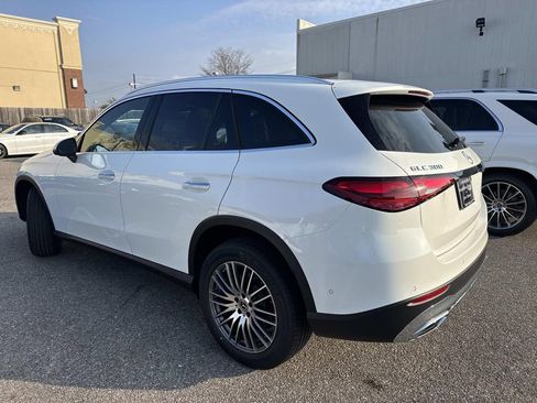 New 2026 Mercedes-Benz GLC 300 image 3