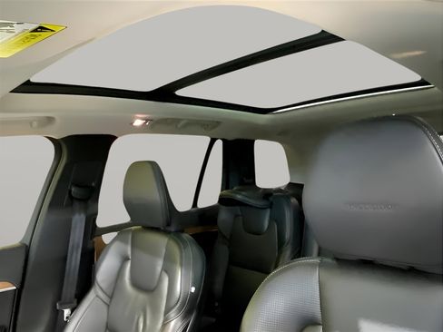 Used 2019 Volvo XC90 T6 Inscription w/ Advanced Package image 19
