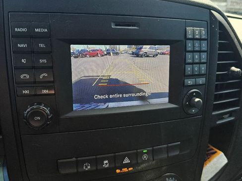 Used 2019 Mercedes-Benz Metris image 14