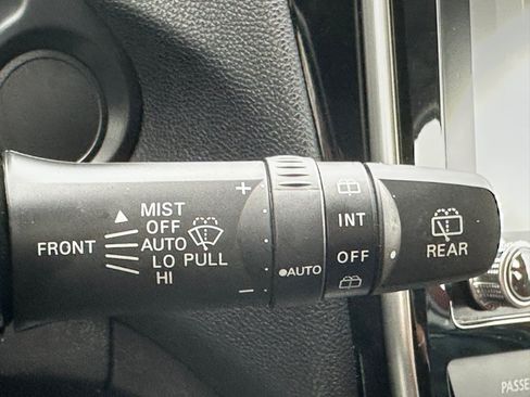 Used 2025 Mitsubishi Outlander Sport AWD image 18