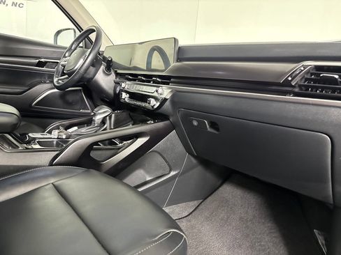 Used 2025 Kia Telluride S FWD image 34