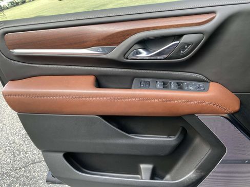 Used 2024 GMC Yukon Denali Ultimate w/ LPO, Floor Liner Package image 22