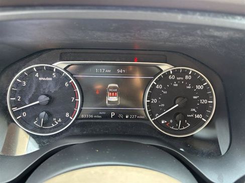 Used 2023 Nissan Rogue SV AWD/4WD image 14