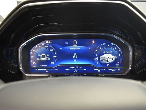 Used 2024 Chevrolet Silverado 1500 LTZ w/ LTZ Convenience Package II image 11